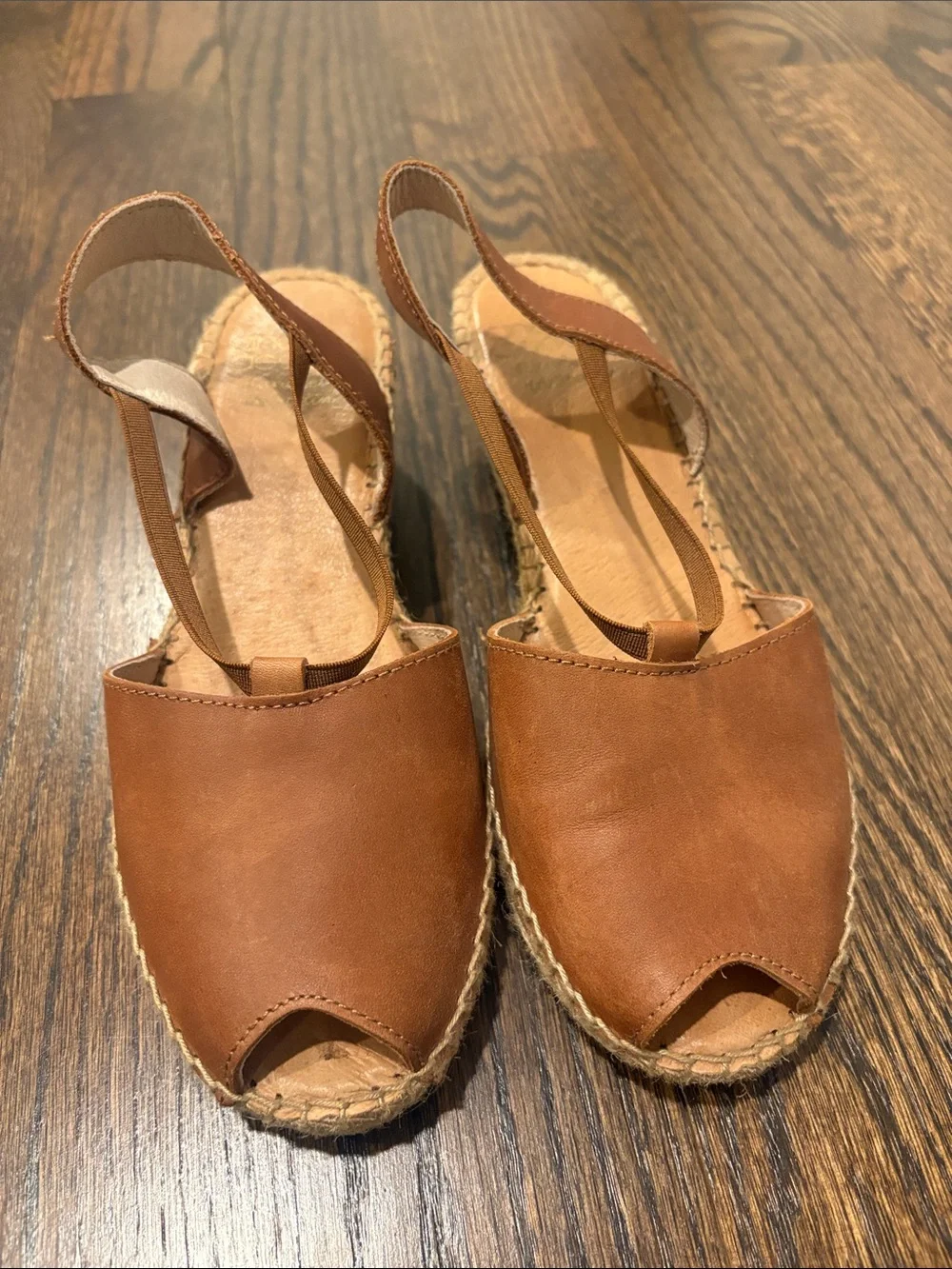 Andre assous Women's Tan Slingback Espadrilles Sandals Size 6.5 36